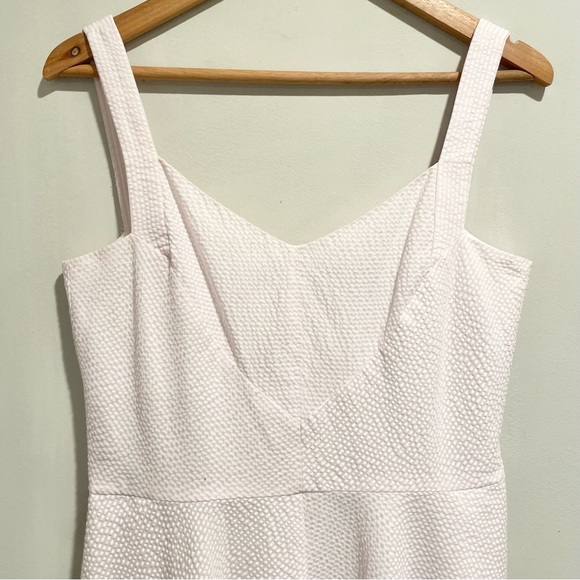 Ann Taylor pink & white seersucker summer dress - Picture 3 of 14